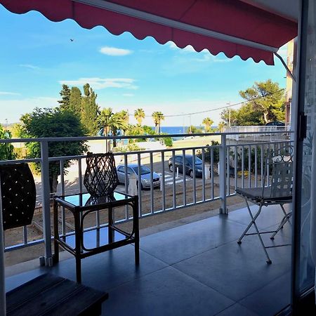Apartment In Front Of Arrabassada Beach Tarragona Exterior photo